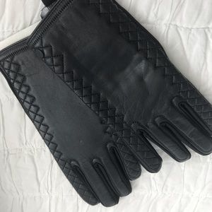 Armani exchange Black leather gloves